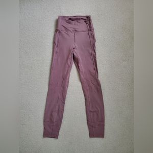 NWOT Lululemon In Movement Tight 25"
